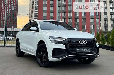 Внедорожник / Кроссовер Audi Q8 2018 в Киеве