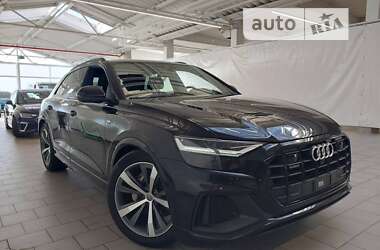 Позашляховик / Кросовер Audi Q8 2019 в Дрогобичі