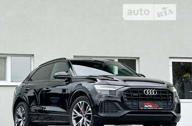 Внедорожник / Кроссовер Audi Q8 2020 в Луцке