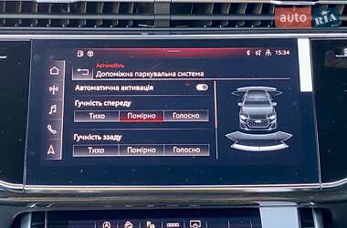 Внедорожник / Кроссовер Audi Q8 2024 в Киеве