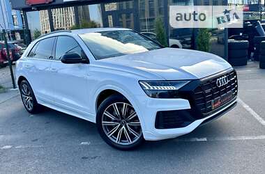 Позашляховик / Кросовер Audi Q8 2019 в Києві