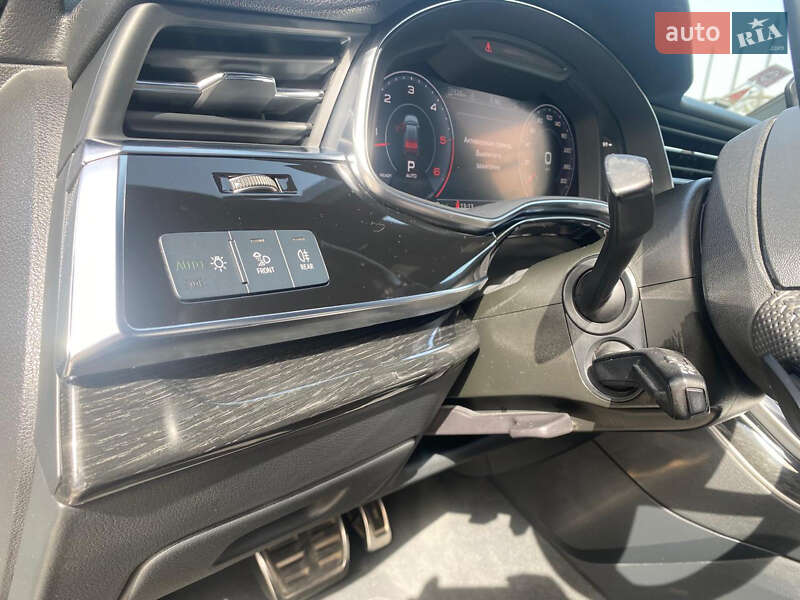 Позашляховик / Кросовер Audi Q8 2019 в Запоріжжі фото 30 Позашляховик / Кросовер Audi Q8 2019 в Запоріжжі