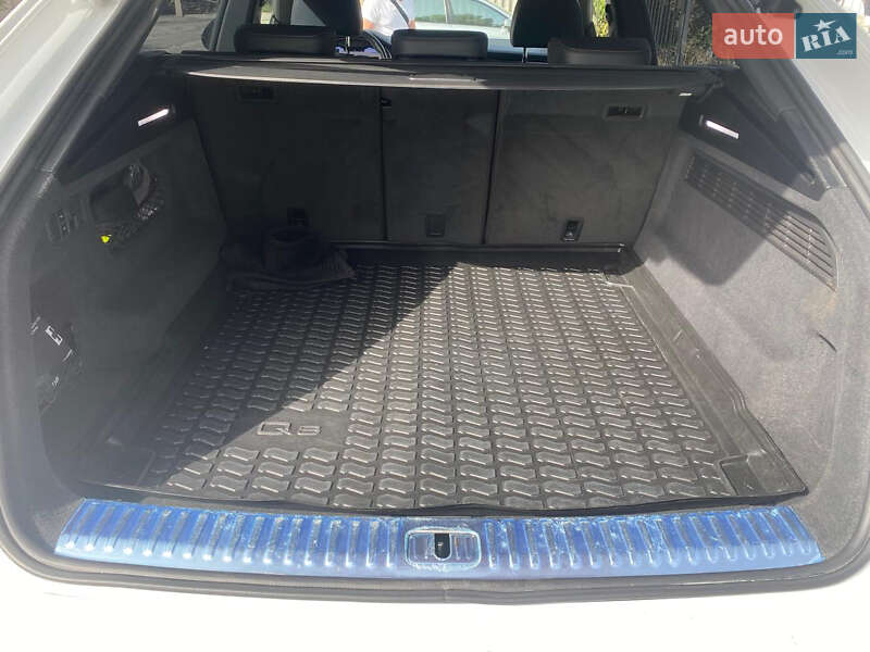 Позашляховик / Кросовер Audi Q8 2019 в Запоріжжі фото 35 Позашляховик / Кросовер Audi Q8 2019 в Запоріжжі