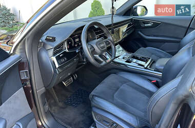 Внедорожник / Кроссовер Audi Q8 2020 в 