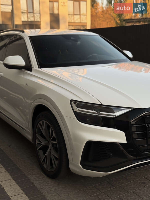 Внедорожник / Кроссовер Audi Q8 2018 в Ужгороде фото 4 Внедорожник / Кроссовер Audi Q8 2018 в Ужгороде