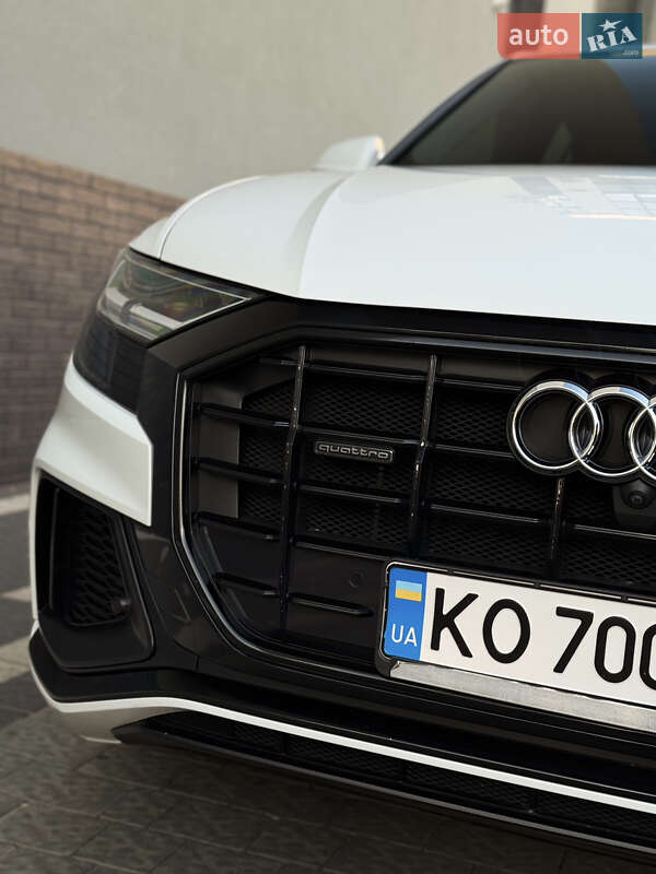 Внедорожник / Кроссовер Audi Q8 2018 в Ужгороде фото 6 Внедорожник / Кроссовер Audi Q8 2018 в Ужгороде