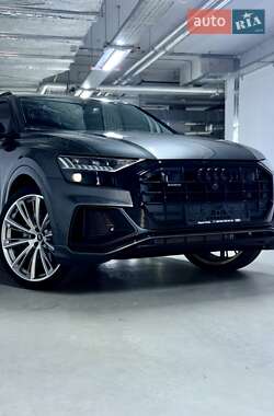 Позашляховик / Кросовер Audi Q8 2023 в Києві