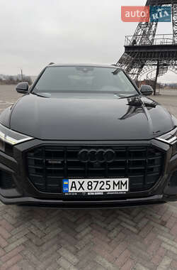 Позашляховик / Кросовер Audi Q8 2021 в Харкові