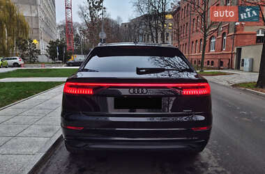 Позашляховик / Кросовер Audi Q8 2023 в Києві