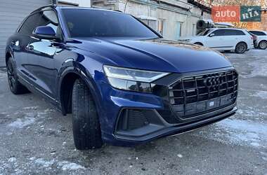 Позашляховик / Кросовер Audi Q8 2018 в Тернополі