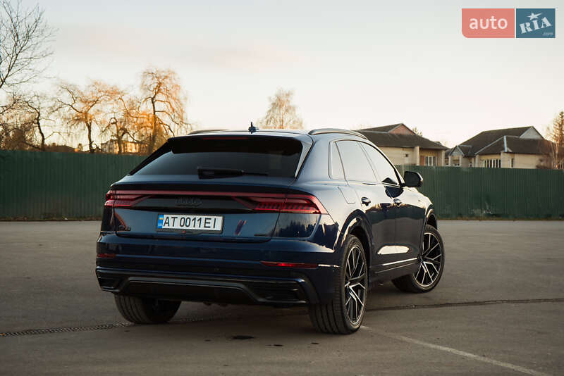Внедорожник / Кроссовер Audi Q8 2019 в Ивано-Франковске