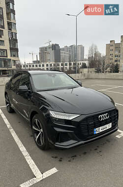 Внедорожник / Кроссовер Audi Q8 2019 в Киеве