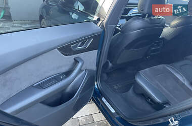 Внедорожник / Кроссовер Audi Q8 2019 в 
