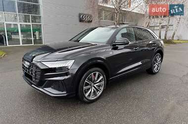 Внедорожник / Кроссовер Audi Q8 2019 в Киеве