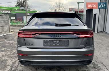 Внедорожник / Кроссовер Audi Q8 2018 в 