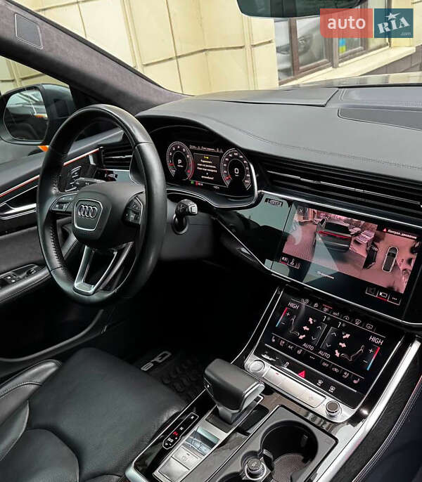 Внедорожник / Кроссовер Audi Q8 2018 в Киеве