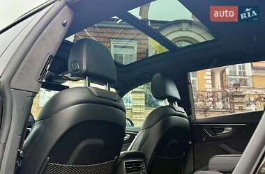 Внедорожник / Кроссовер Audi Q8 2019 в 