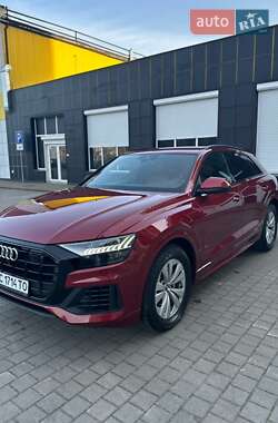 Позашляховик / Кросовер Audi Q8 2019 в Львові