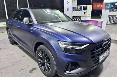 Внедорожник / Кроссовер Audi Q8 2019 в 