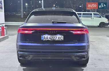Внедорожник / Кроссовер Audi Q8 2019 в 