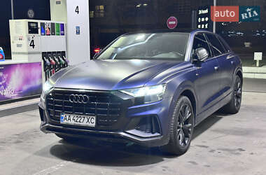 Внедорожник / Кроссовер Audi Q8 2019 в 