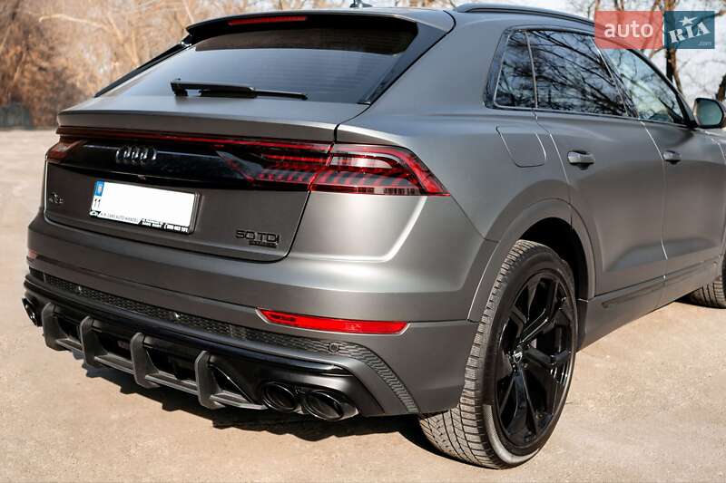 Позашляховик / Кросовер Audi Q8 2018 в Києві