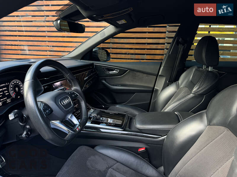 Внедорожник / Кроссовер Audi Q8 2018 в Одессе фото 11 Внедорожник / Кроссовер Audi Q8 2018 в Одессе