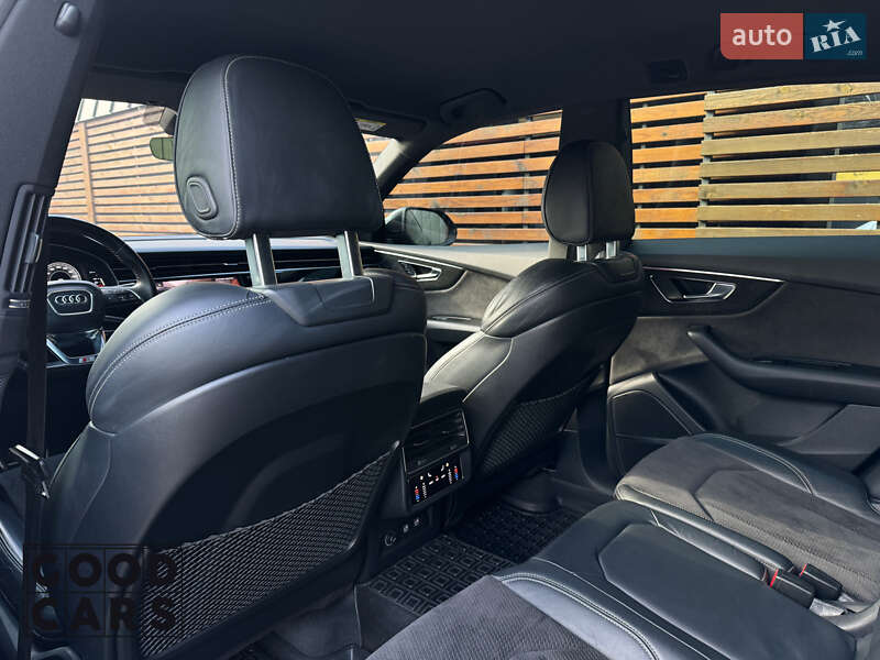 Внедорожник / Кроссовер Audi Q8 2018 в Одессе фото 14 Внедорожник / Кроссовер Audi Q8 2018 в Одессе