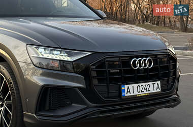 Позашляховик / Кросовер Audi Q8 2019 в 