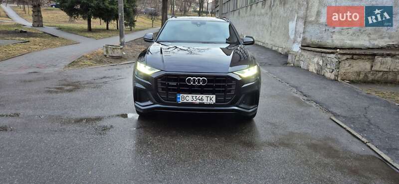Внедорожник / Кроссовер Audi Q8 2020 в Львове