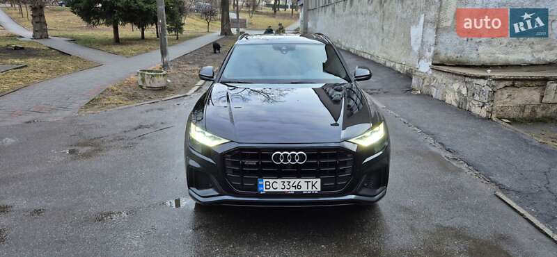 Внедорожник / Кроссовер Audi Q8 2020 в Львове