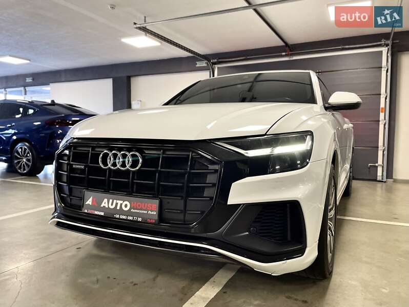 Внедорожник / Кроссовер Audi Q8 2019 в Львове