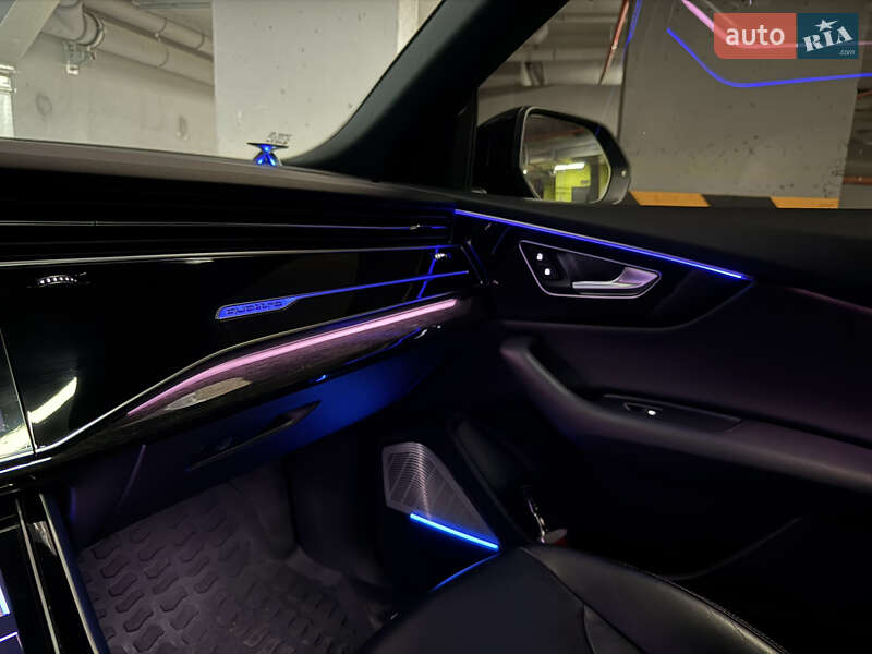 Внедорожник / Кроссовер Audi Q8 2018 в Киеве фото 52 Внедорожник / Кроссовер Audi Q8 2018 в Киеве