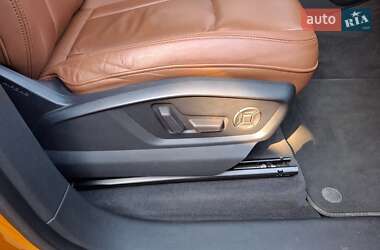Внедорожник / Кроссовер Audi Q8 2019 в 