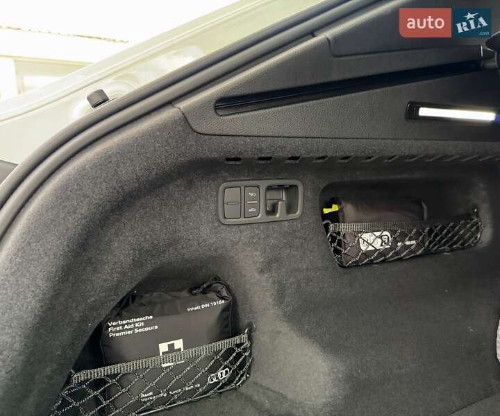 Внедорожник / Кроссовер Audi Q8 2025 в Одессе