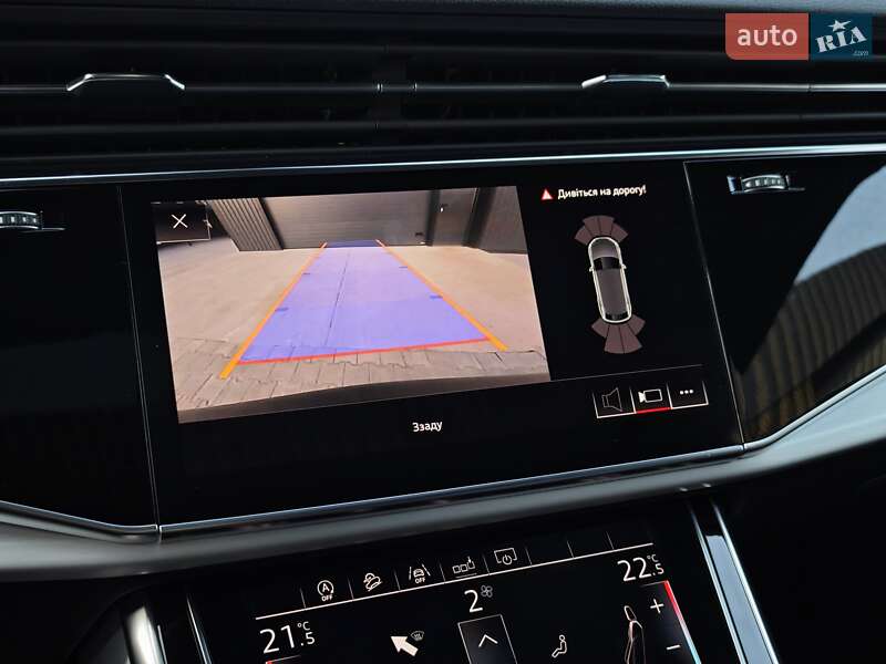 Внедорожник / Кроссовер Audi Q8 2018 в Ровно