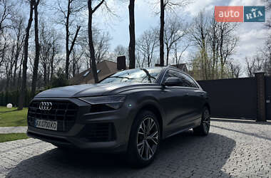 Внедорожник / Кроссовер Audi Q8 2020 в 