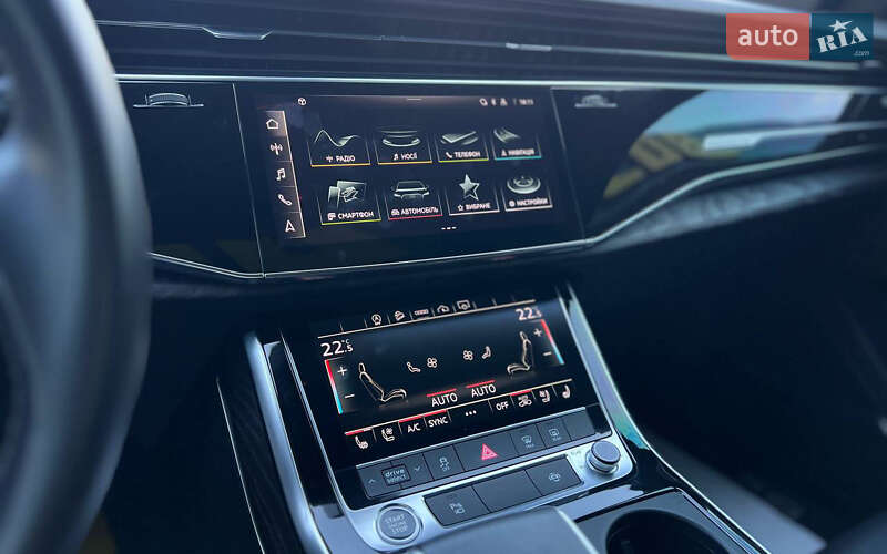 Внедорожник / Кроссовер Audi Q8 2020 в Ивано-Франковске