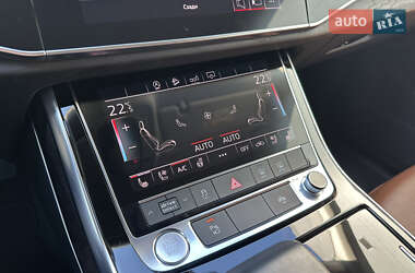 Внедорожник / Кроссовер Audi Q8 2019 в 