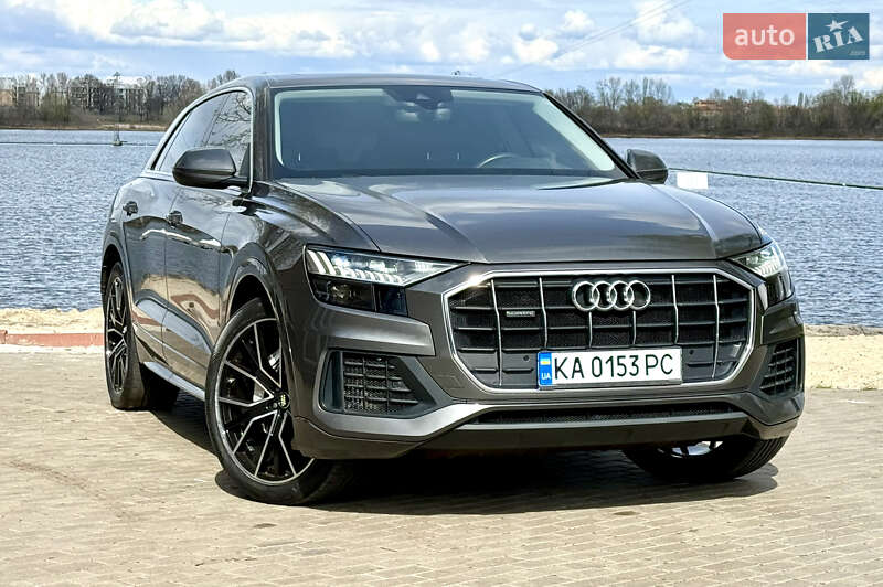 Внедорожник / Кроссовер Audi Q8 2019 в Киеве