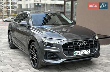 Внедорожник / Кроссовер Audi Q8 2019 в 