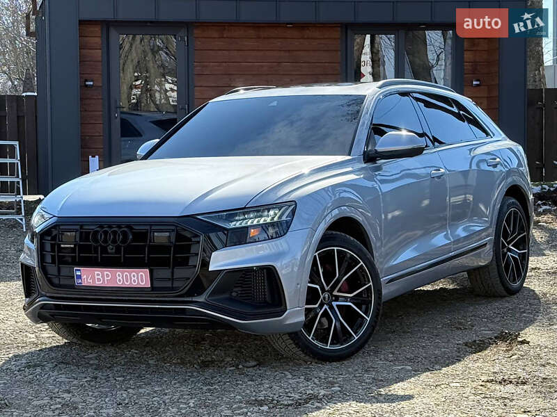 Позашляховик / Кросовер Audi Q8 2021 в Львові
