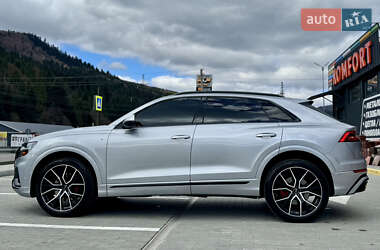Позашляховик / Кросовер Audi Q8 2021 в Львові