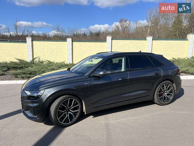 Внедорожник / Кроссовер Audi Q8 2018 в Кропивницком