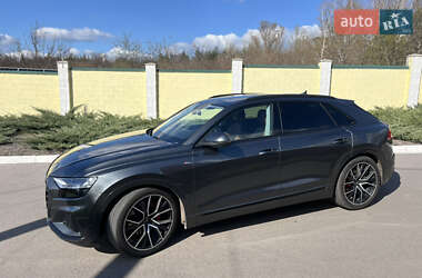 Внедорожник / Кроссовер Audi Q8 2018 в 