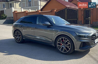Внедорожник / Кроссовер Audi Q8 2018 в 
