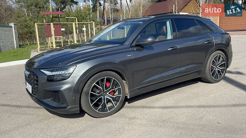 Внедорожник / Кроссовер Audi Q8 2018 в Кропивницком