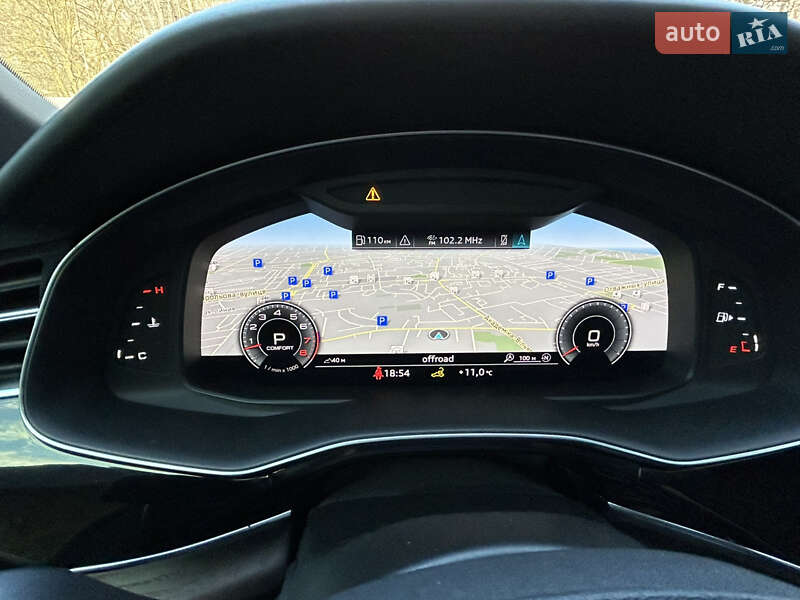 Внедорожник / Кроссовер Audi Q8 2020 в Одессе