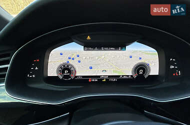Внедорожник / Кроссовер Audi Q8 2020 в 