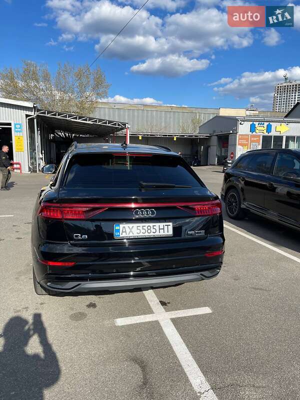 Позашляховик / Кросовер Audi Q8 2018 в Києві